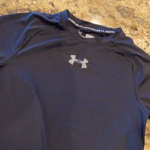 Under Armour short sleeve (M)